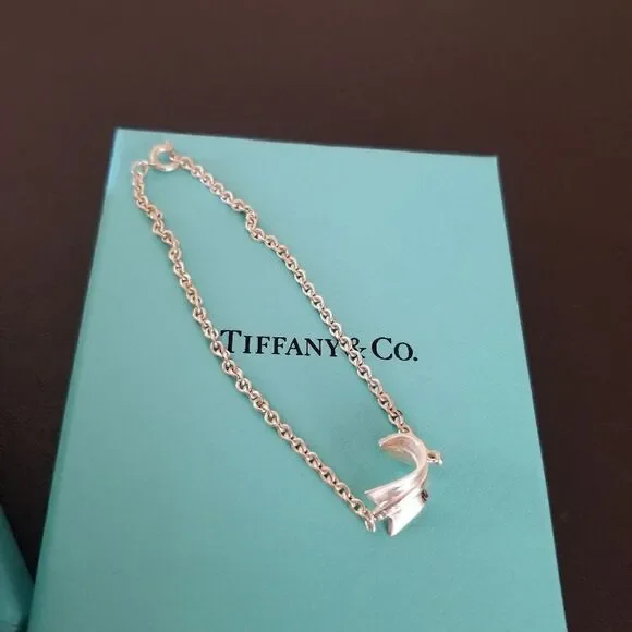 Tiffany & Co. Arrow Bracelet - Picture 4 of 6